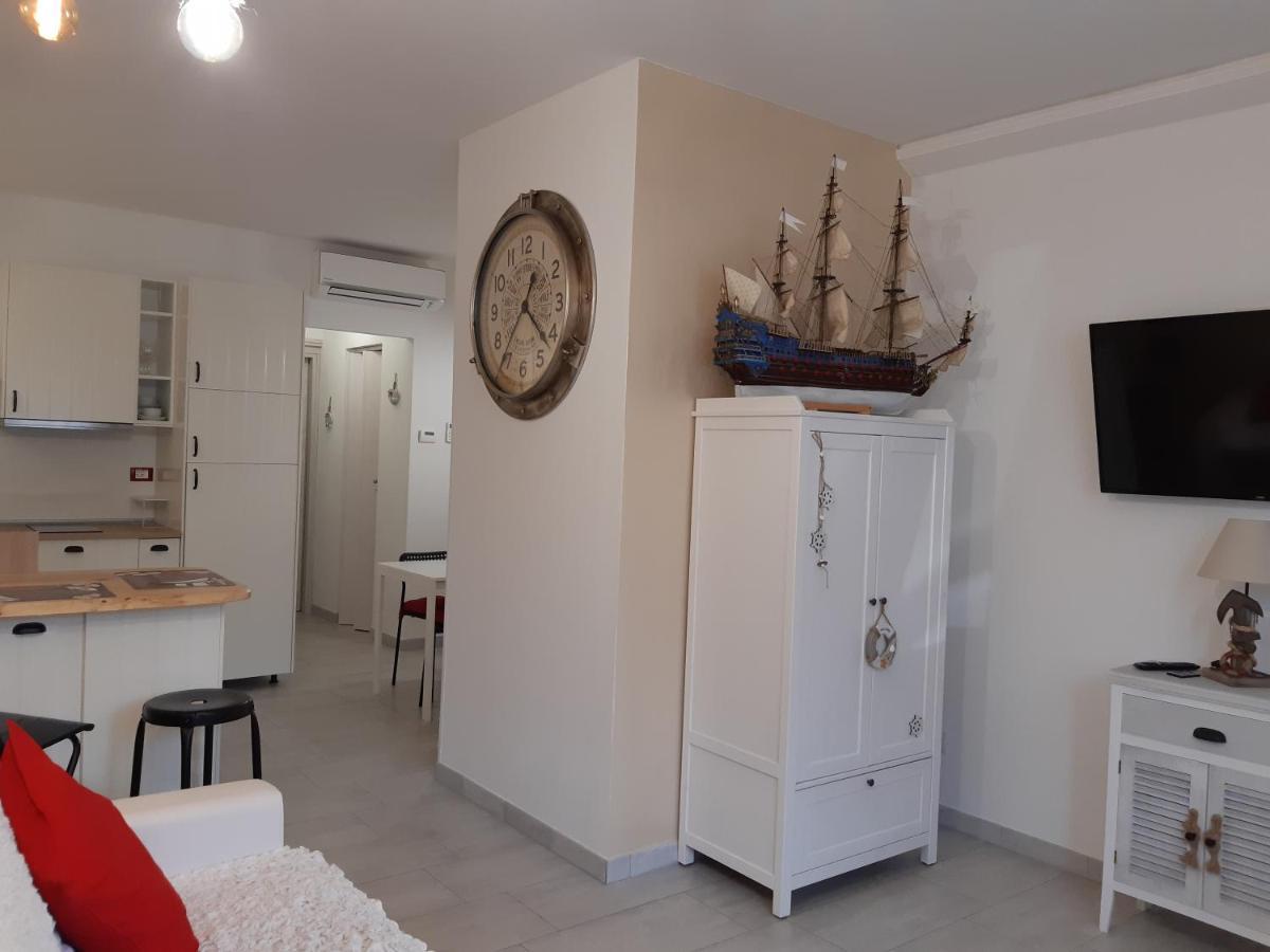 Soleil Royal Piano Terra Apartman Viareggio Kültér fotó